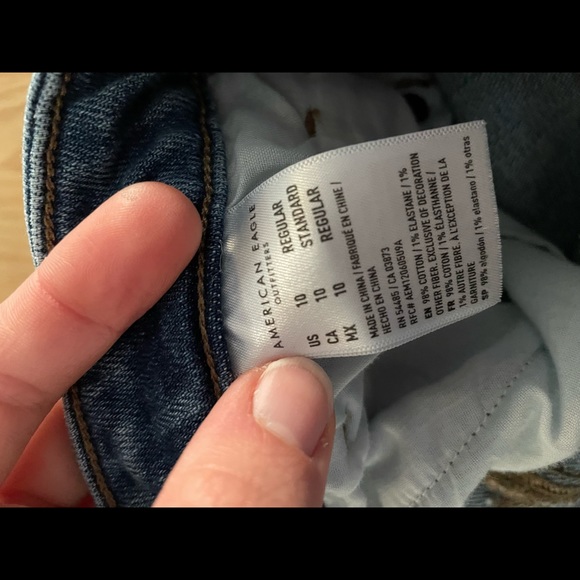 AE Mom Jeans - Picture 4 of 6